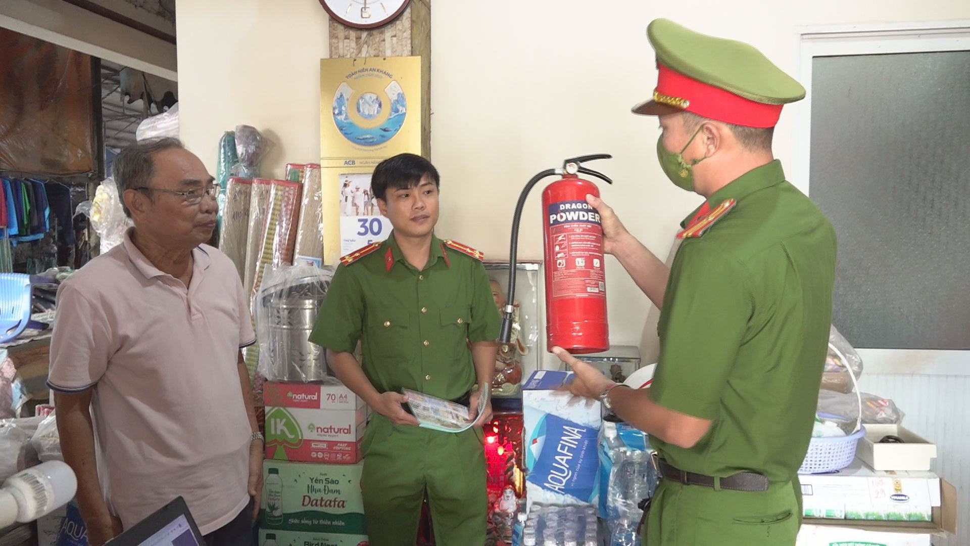 Các quy định pháp lý về thiết bị PCCC đóng vai trò nền tảng trong công tác an toàn cháy nổ
