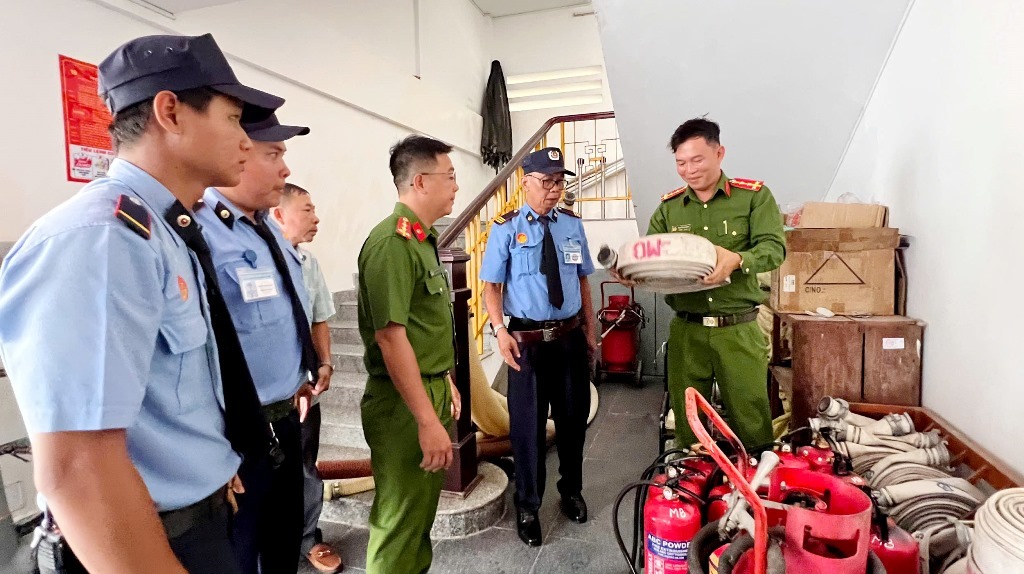 Kiểm tra thông số kỹ thuật là bước quan trọng khi chọn mua thiết bị PCCC cho công trình