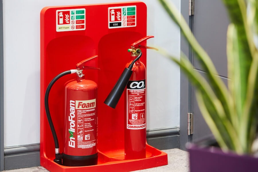 Thiết bị PCCC hiện nay được phân chia theo chức năng sử dụng rất rõ ràng Thiết bị PCCC hiện nay được phân chia theo chức năng sử dụng rất rõ ràng