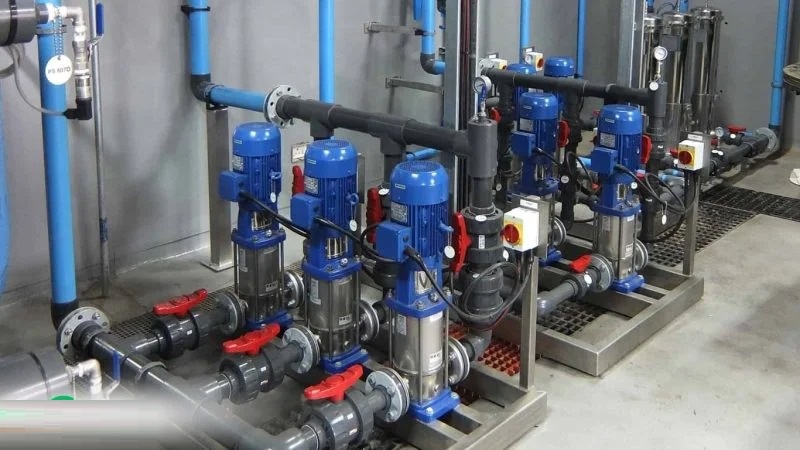 Máy bơm chữa cháy là thiết bị PCCC quan trọng đảm bảo áp lực nước ổn định Máy bơm chữa cháy là thiết bị PCCC quan trọng đảm bảo áp lực nước ổn định