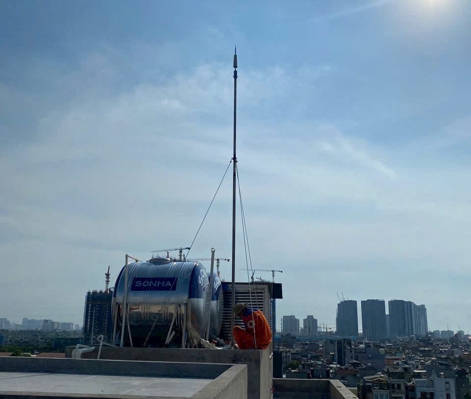 Kim Franklin hoạt động đơn giản nhờ tận dụng sự chênh lệch điện thế giữa mây và mặt đất