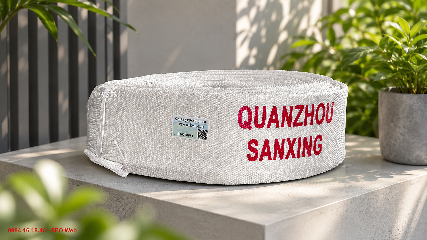 Sợi polyester cường lực tạo lớp vỏ bền và linh hoạt